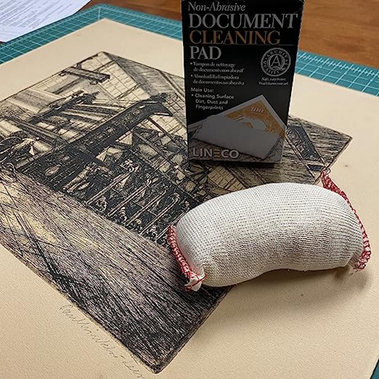 Arcare Paper Document Cleaning Pad Professional Archival