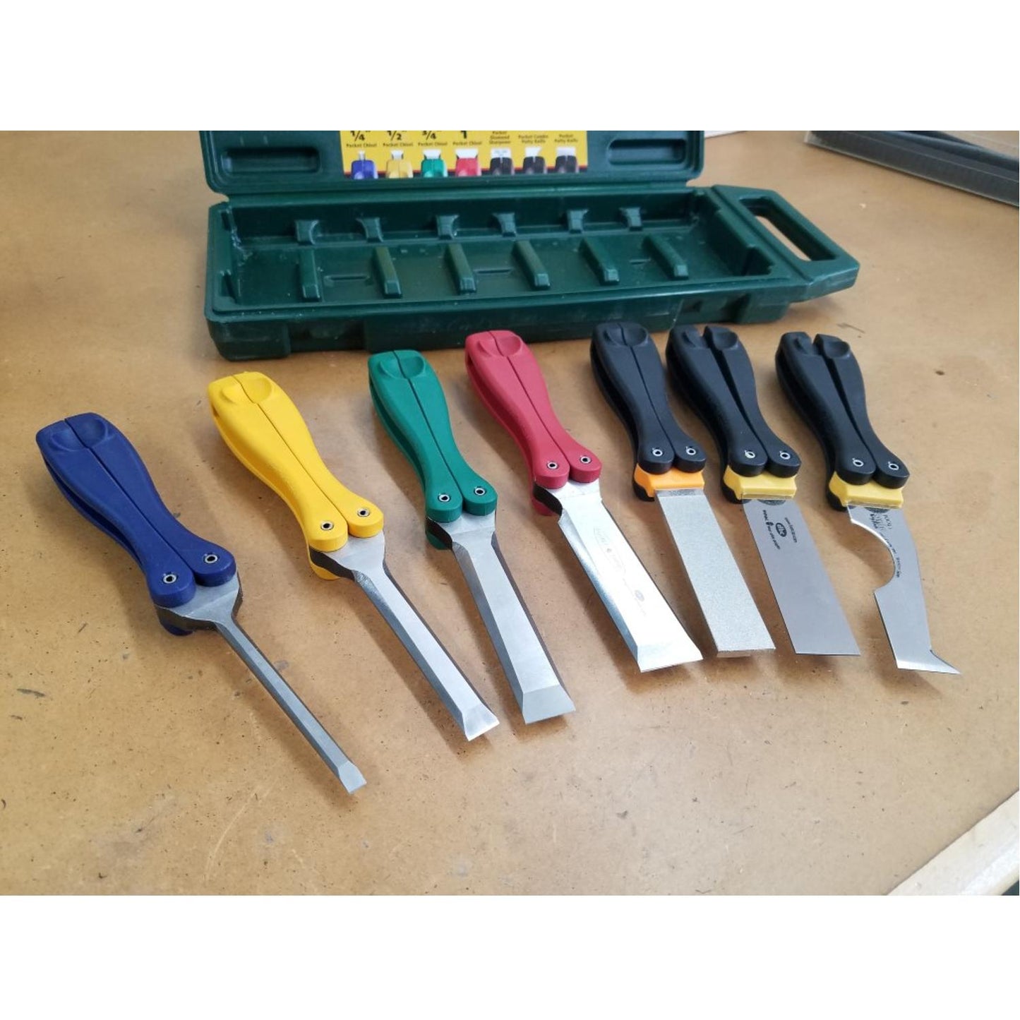 Fastcap 3/4" Pocket Wood Chisel Foldable Handle Green