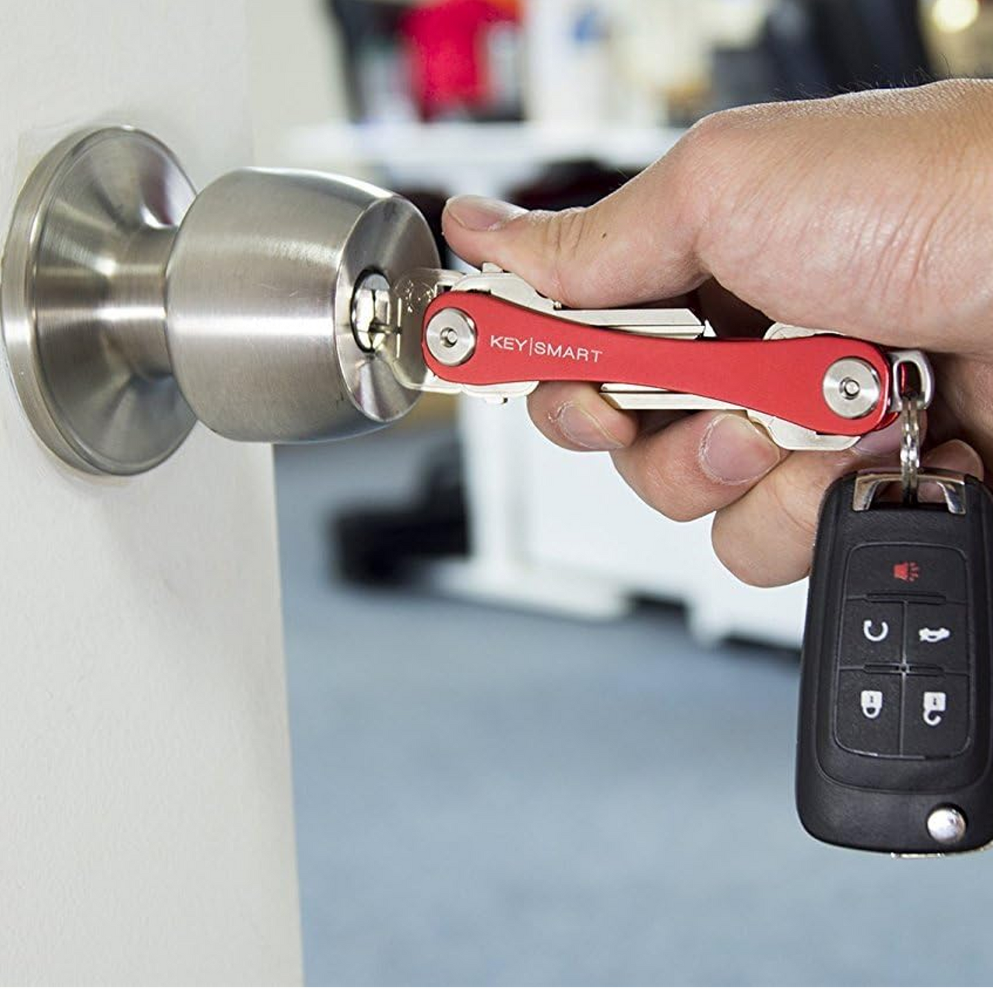 KeySmart Original Compact Keyring Key Holder Red