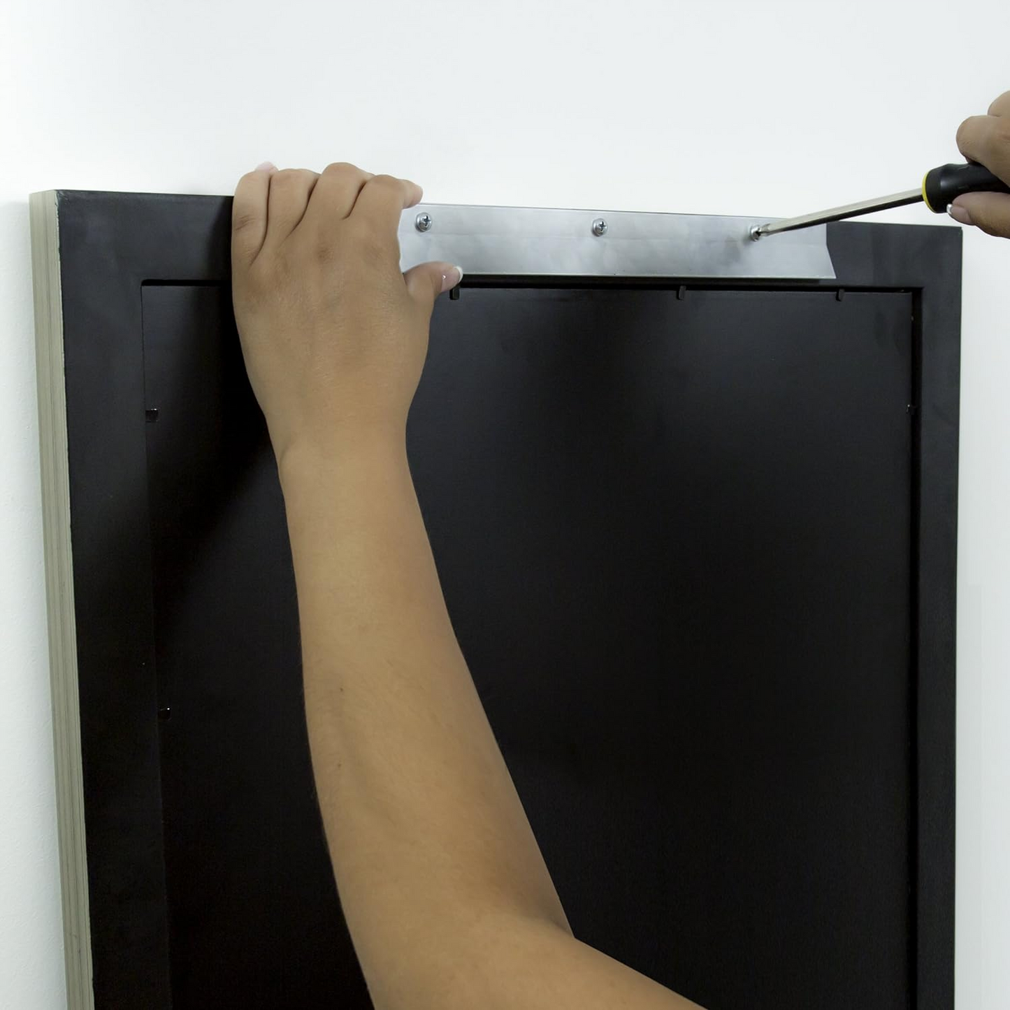 Hangman Softy Heavy Duty Picture Frame Hanger Easy Mount 45cm/18" SFT-18