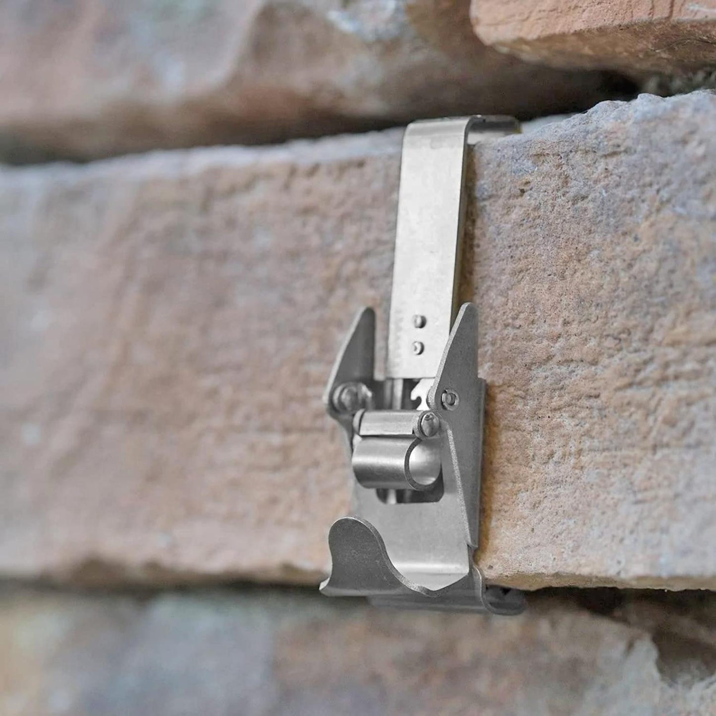 Hangman Indoor/Ourdoor Brick Hook